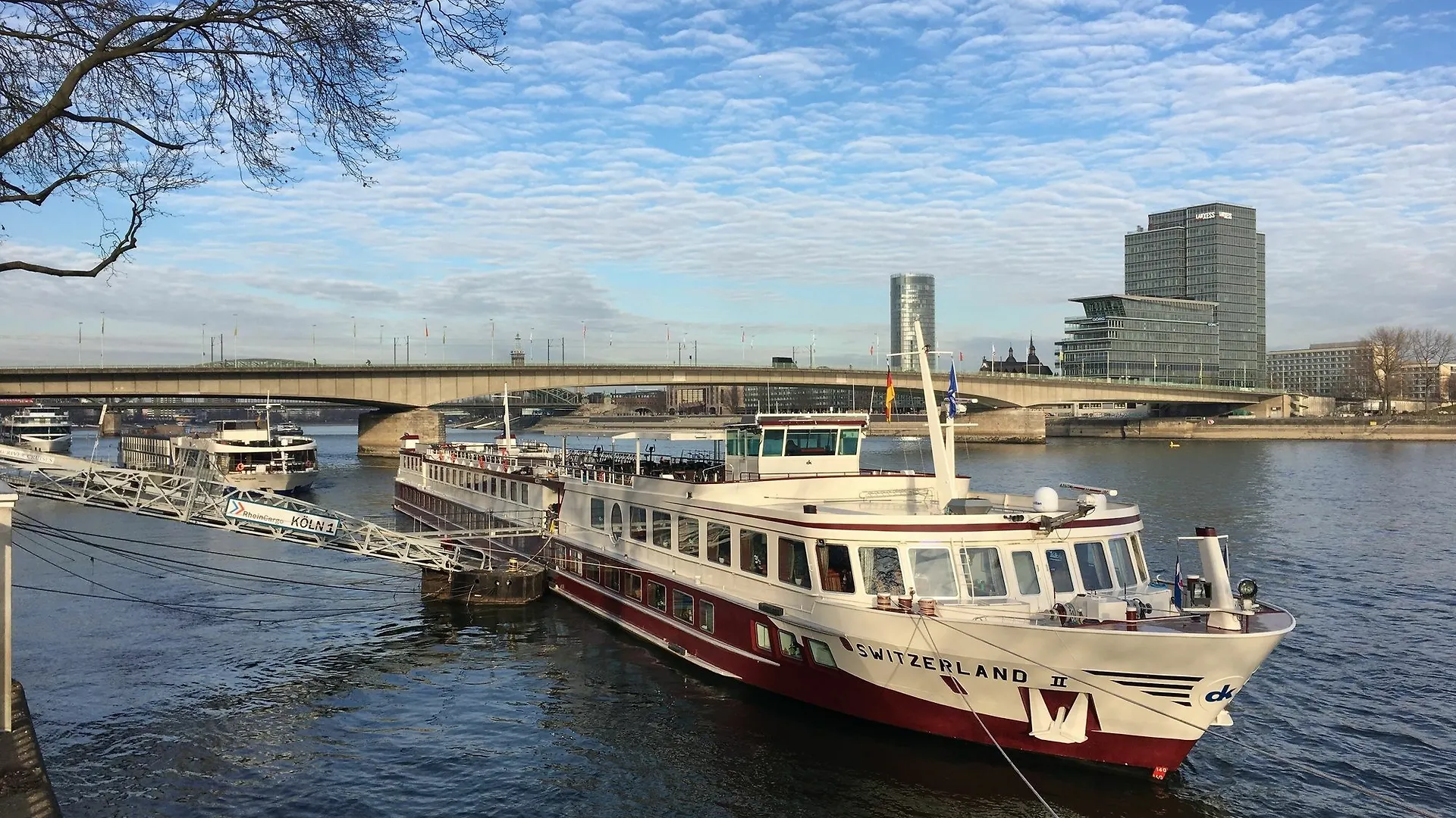 Knm Ms Switzerland I - Dusseldorf Hotel